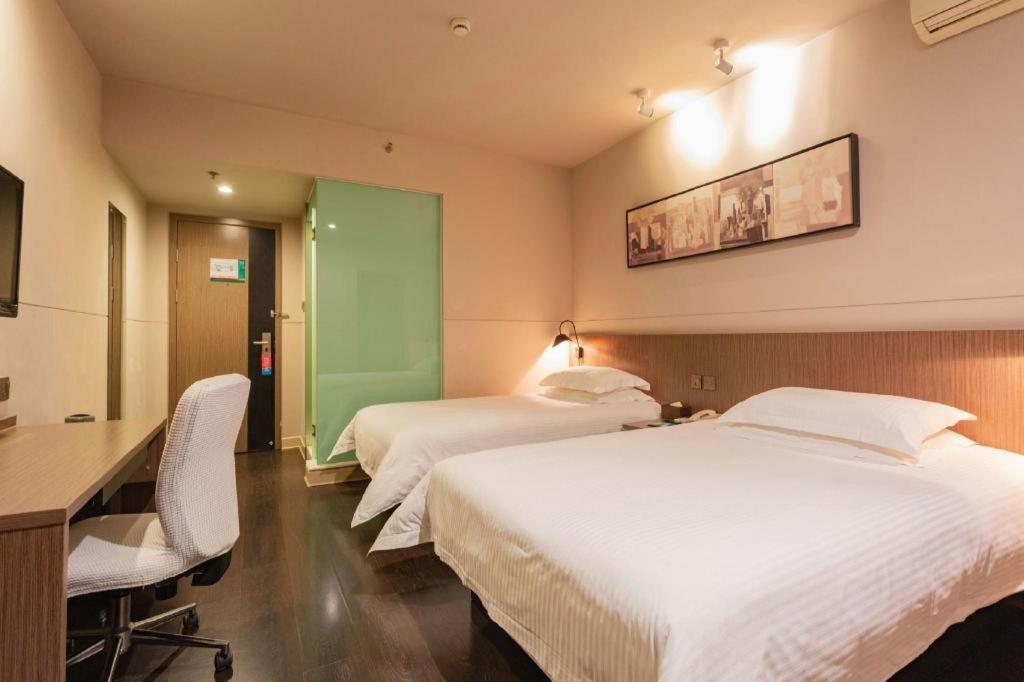 Jinjiang Inn Select Wuhan Xinhua Road Xiehe Hospital Exterior photo