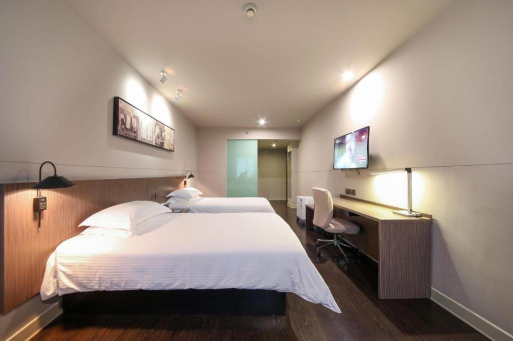 Jinjiang Inn Select Wuhan Xinhua Road Xiehe Hospital Exterior photo