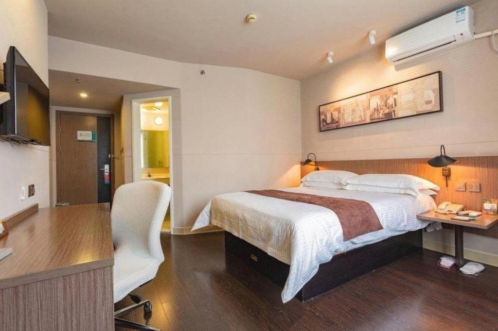 Jinjiang Inn Select Wuhan Xinhua Road Xiehe Hospital Exterior photo